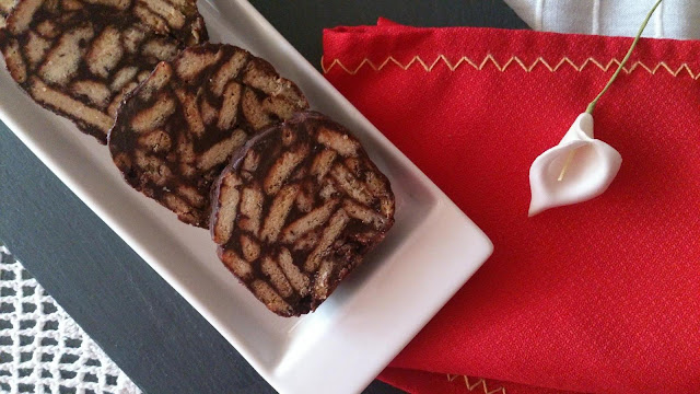 mosaiko salami salchichon chocolate galletas frutos secos receta griega maria zannia cuca sin horno navidad