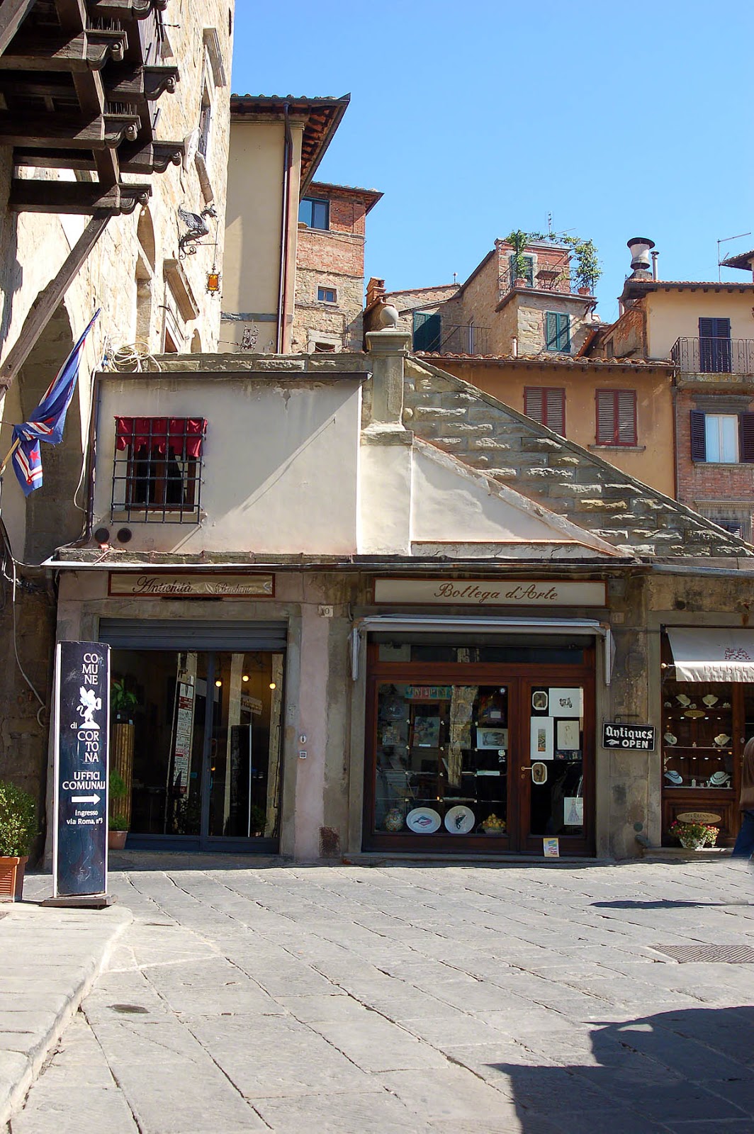 THUMBNAIL TRAVELER: ROAD TRIP: Under the Tuscan Sun shooting locations