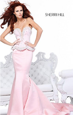 The European Redhead: What color is your evening dress, dear Redhead?
