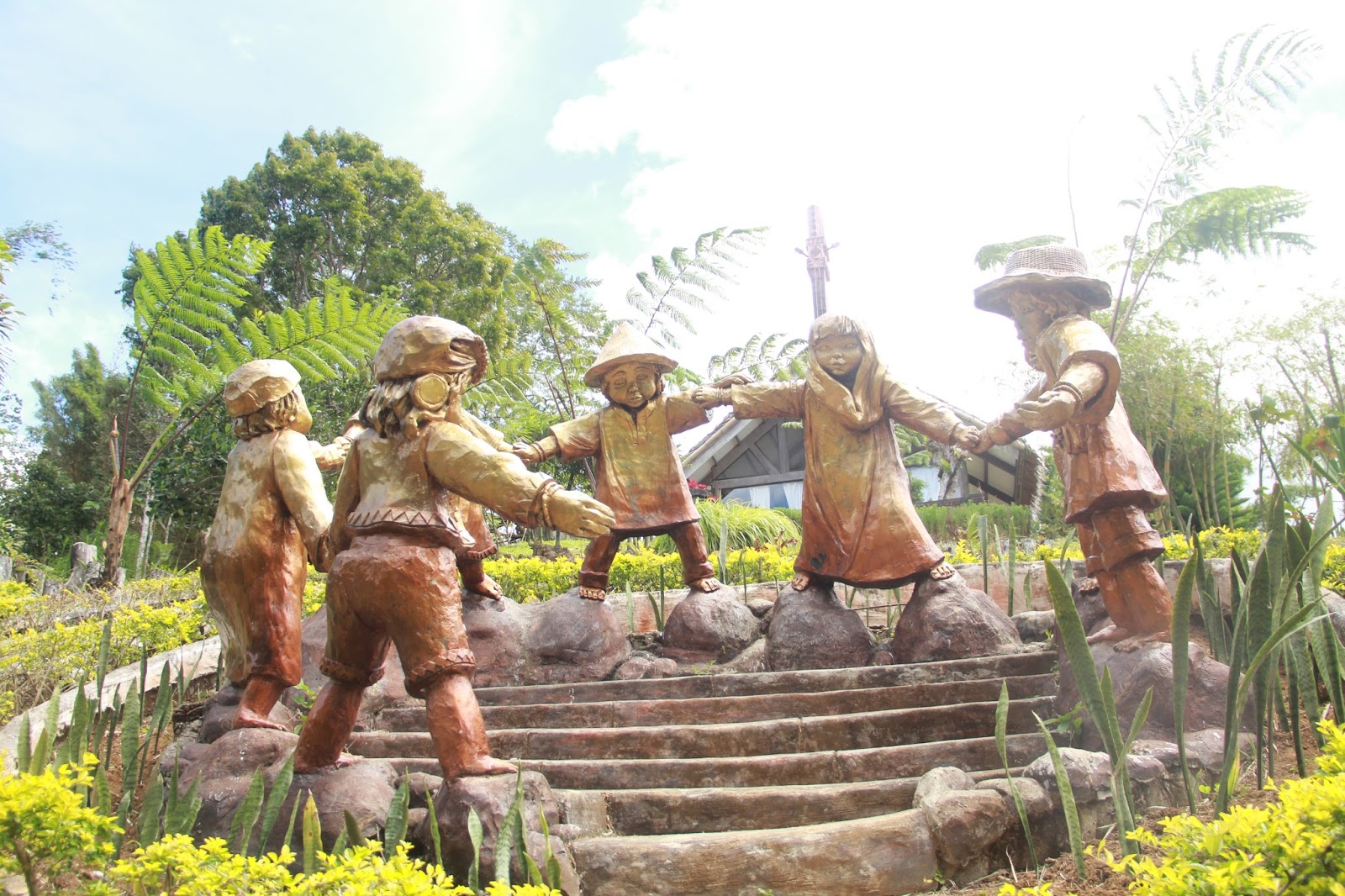 Davao del Sur Kublai's Art Garden