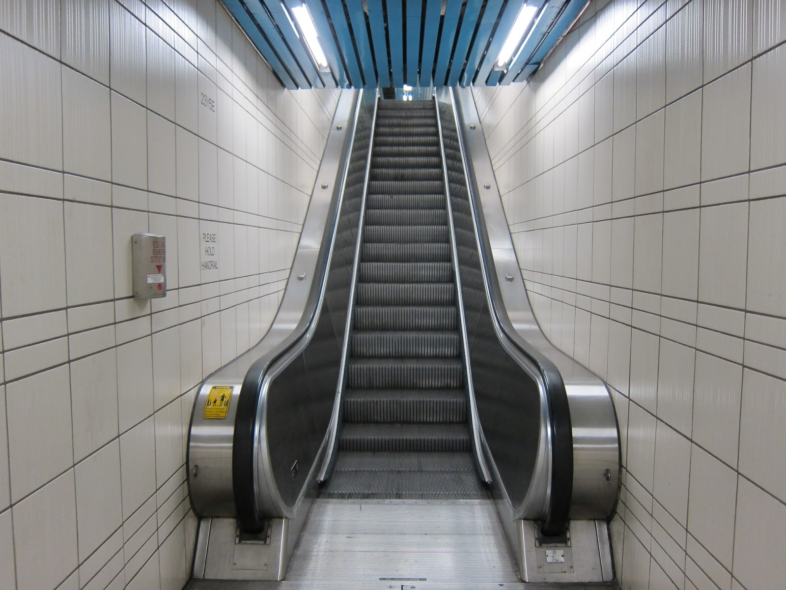 Escalator at North York Centre