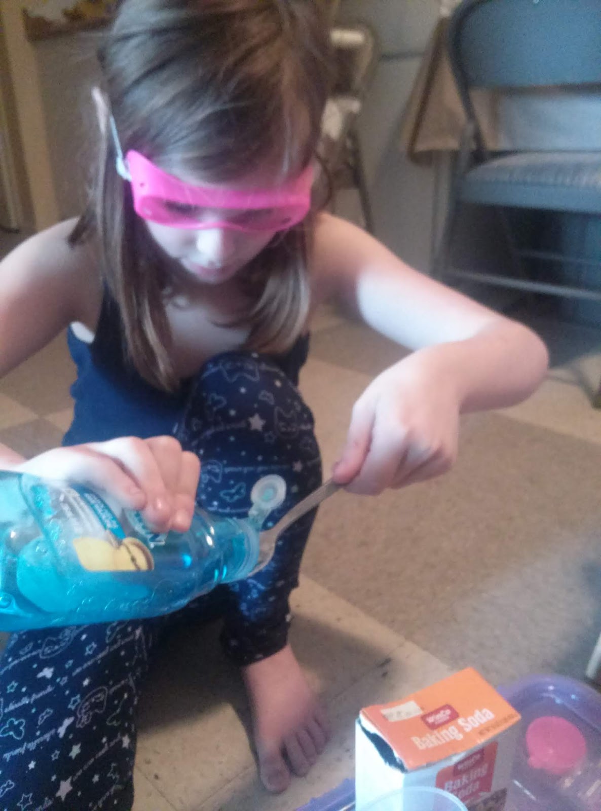 5 Fun Baking Soda Vinegar Reaction Experiments