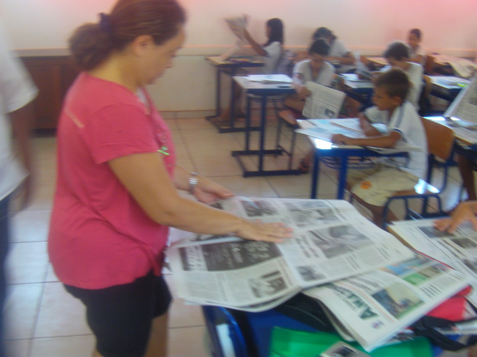 garotada esperta: O USO DO JORNAL IMPRESSO E DIGITAL NA ESCOLA FREI