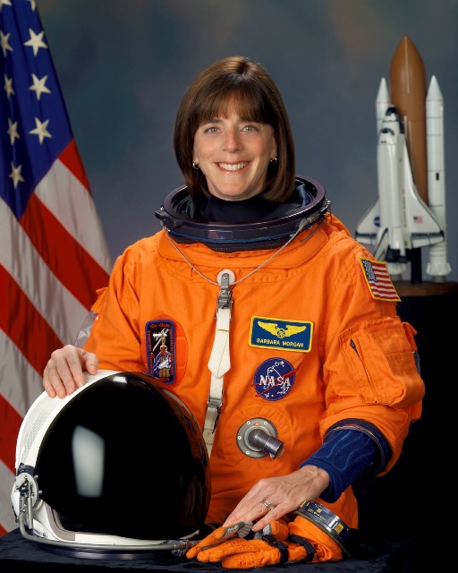 leslie s. yandell Hello USA