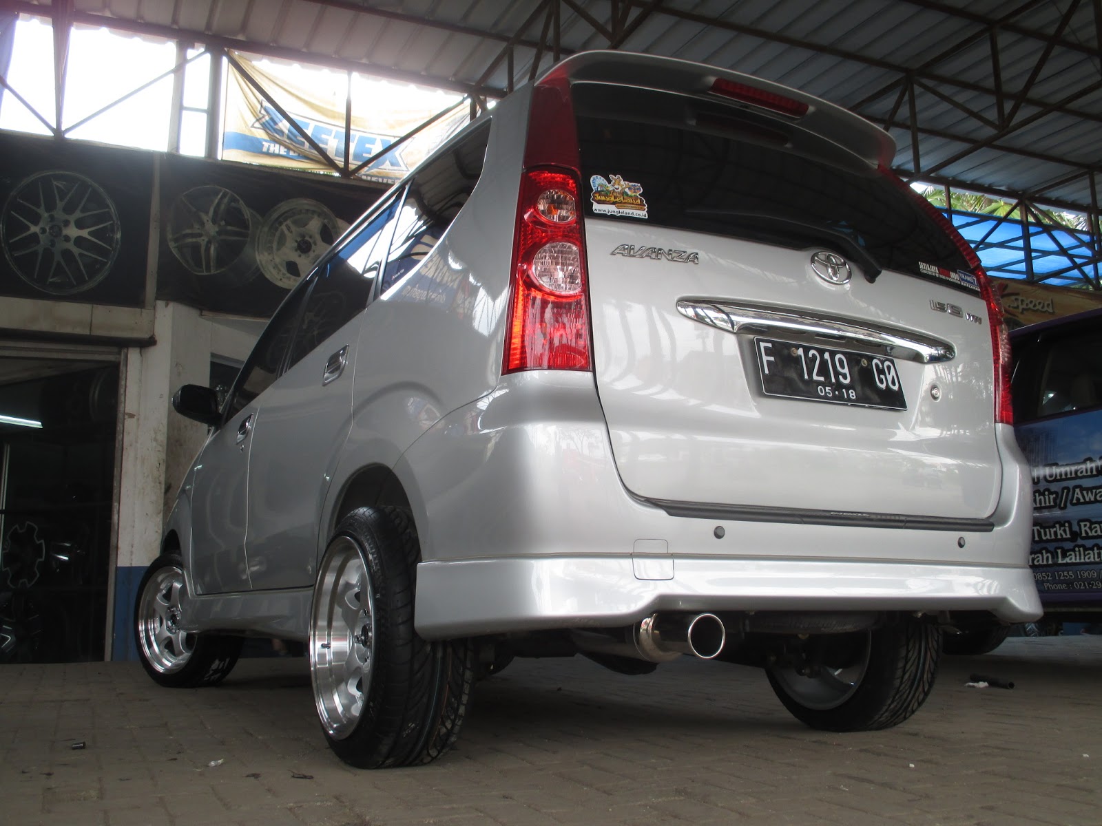 Avanza 2010: Transformasi Gaya dengan Sentuhan Modifikasi Velg
