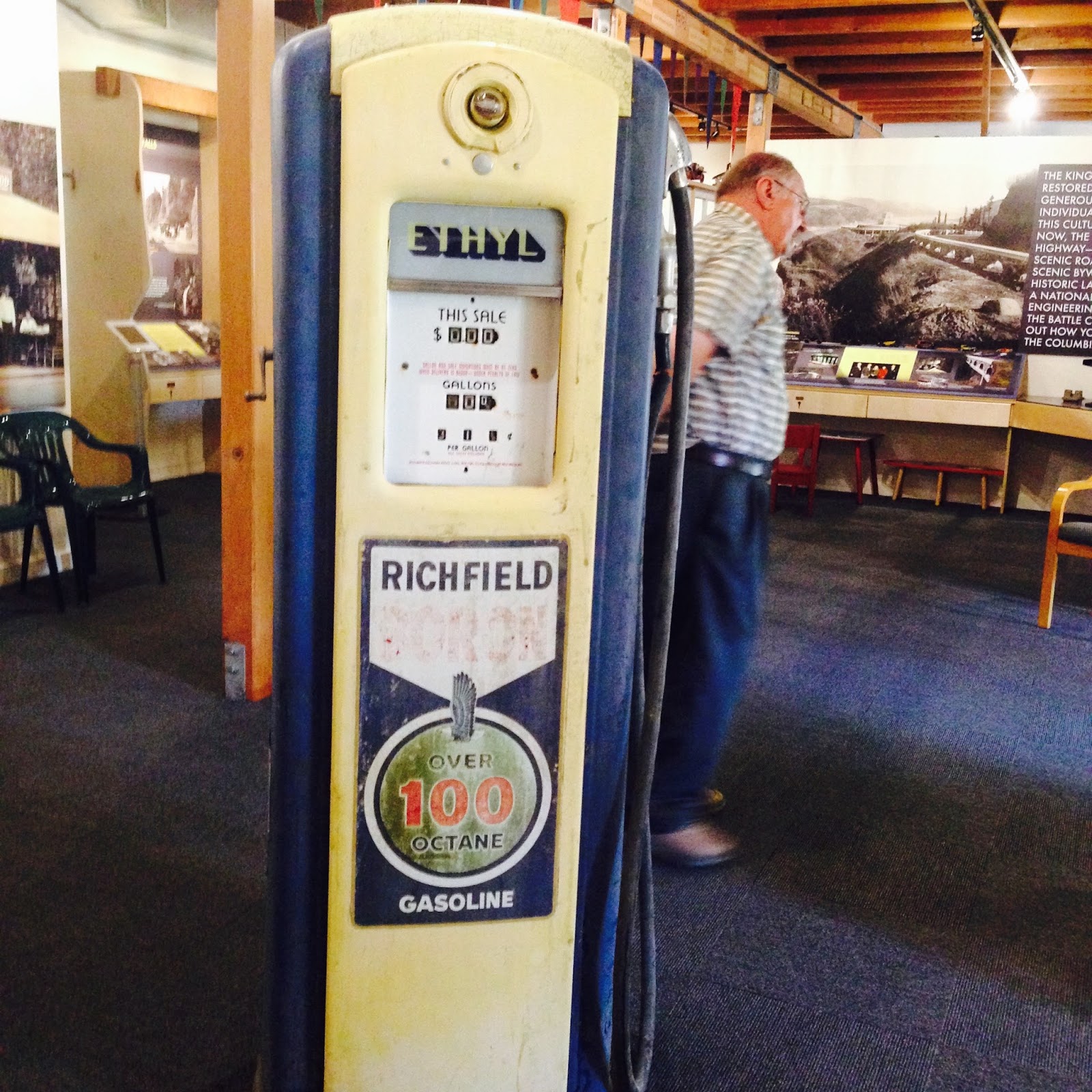 Lady Linda ♡ Troutdale Museum and Friends