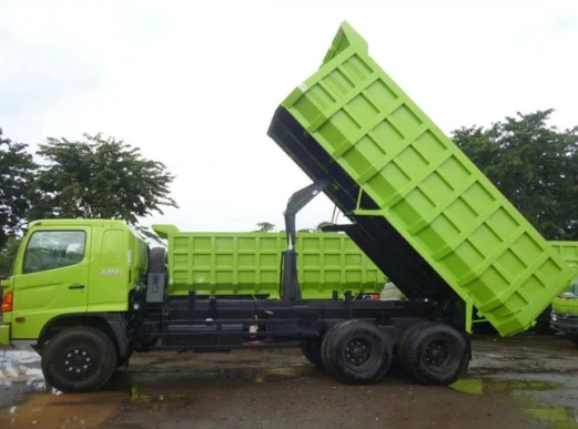 Hino Dump Truck-hijau samping