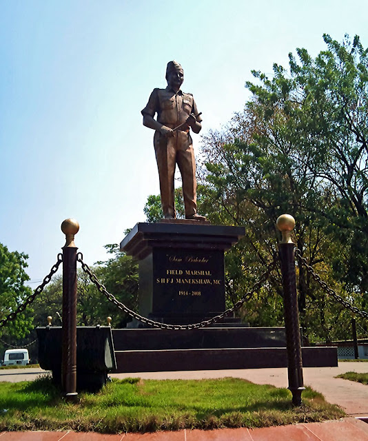 Manekshaw statue in Pune