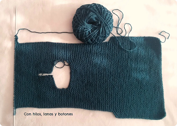 Con hilos, lanas y botones: DIY jersey con capucha para bebé paso a paso (patrón gratis)