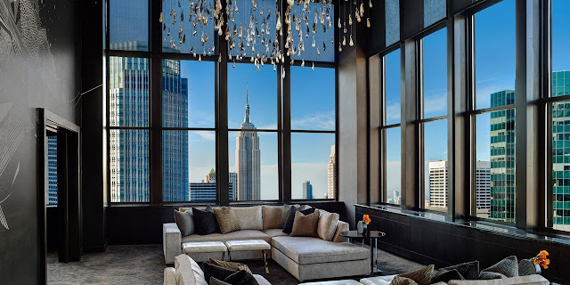 A hotel within a hotel, the Towers at Lotte New York Palace is New York City's ultimate luxury escape. Regularly ranked among the world's premier hotels, the Towers is a glamorous collection of bespoke guest rooms and extra-spacious suites on the hotel's top 14 floors.