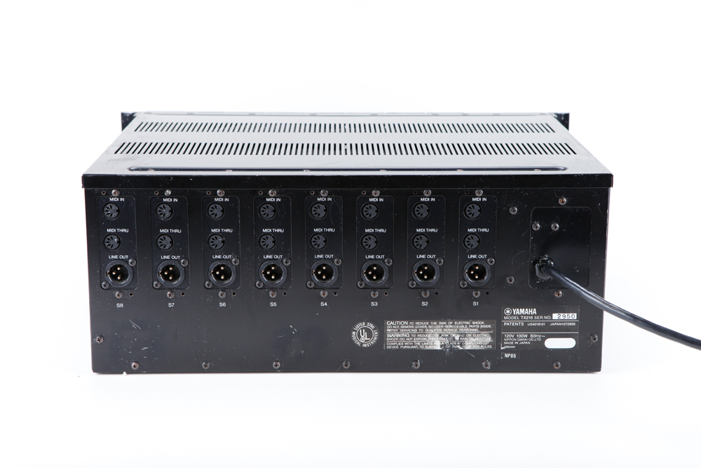 MATRIXSYNTH: Yamaha TX-816 FM Synthesizer Rack