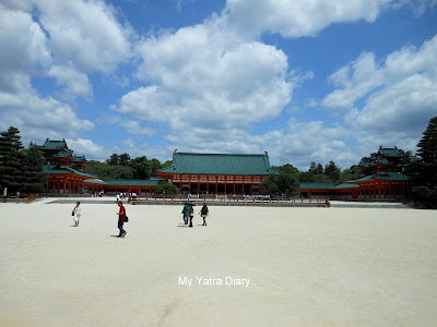 The main hall and other buildings in the courtyard at the Heian Jingu shrine, Kyoto in Japan