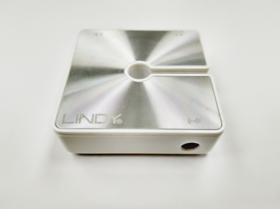 LINDY 35507 「銀豆腐」迷你耳機類比分配放大器之殘虐測試！