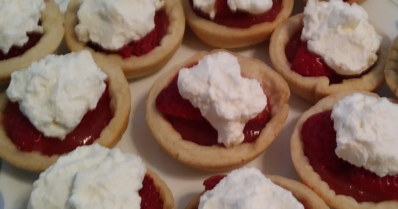 Mini Strawberry Pies Recipe