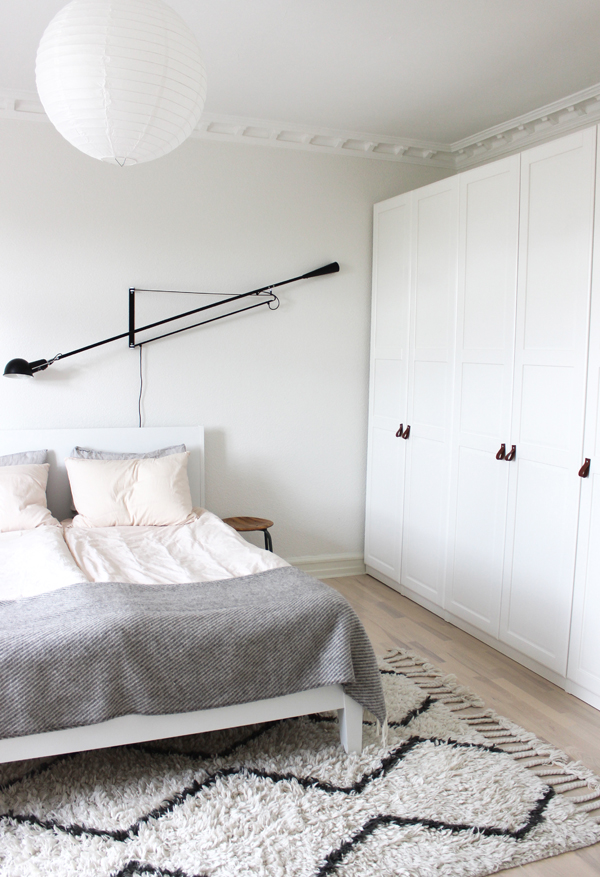 Scandinavian bedroom interior via Scandinavian Love Song