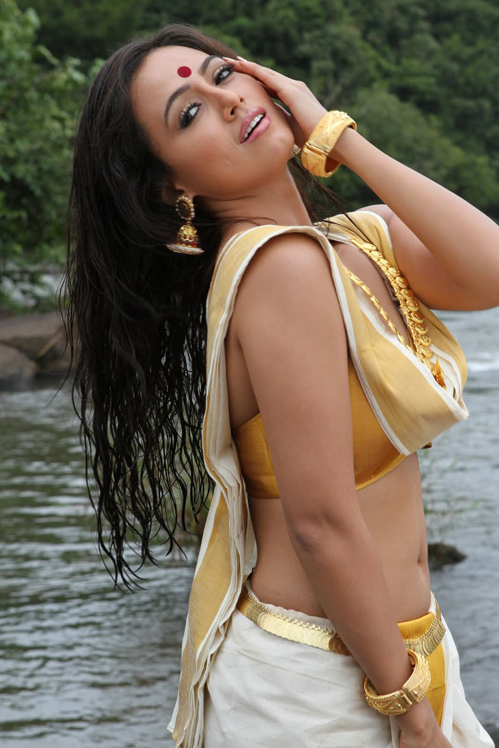 Sana Khan Hot Photos In Nadigayin Diary Movie Actress Wallpapers Hot Wallpapers Latest
