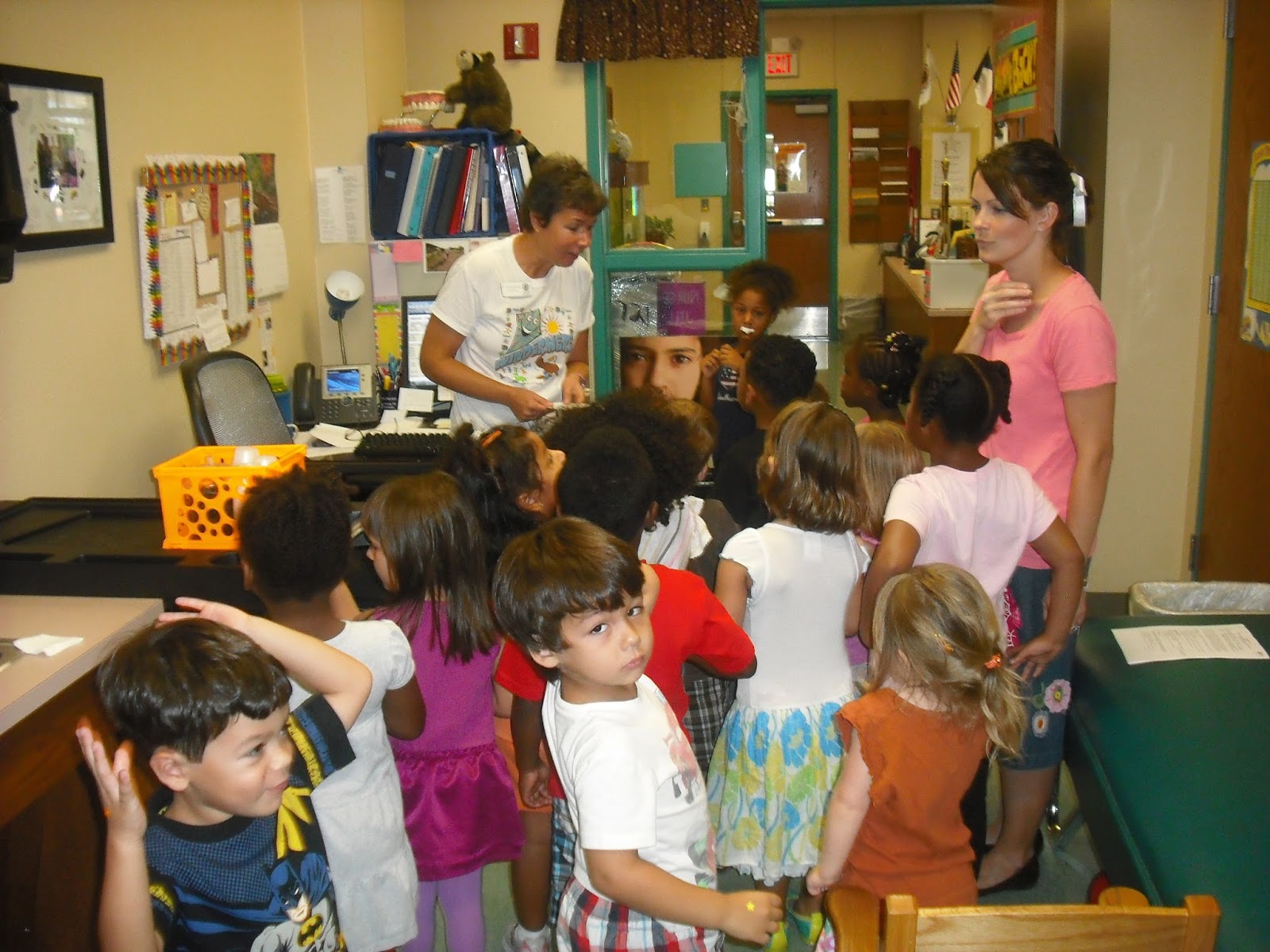 Sprinkles to Kindergarten! Learning rules and taking a tour