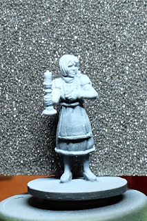 Wendy Adams zenithal primes left Looking a little ghostly