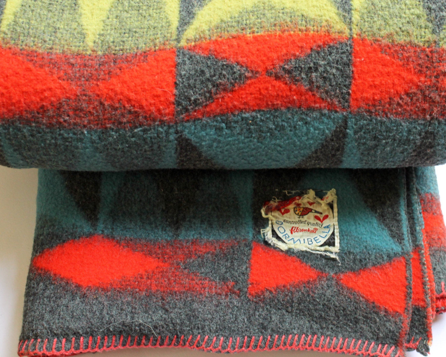 Vintage Retro Blankets Museum Blankets from the '50s, '60s and '70s