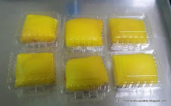 Durian Crepe in packaging