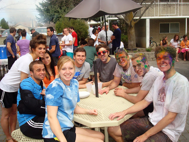 King Henry Apartments: Pool Opening BBQ Celebration