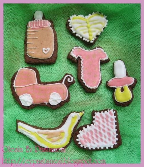 Olesia Ev Pastanesi/Olesia Gül Kurabiye royal icing süsü.