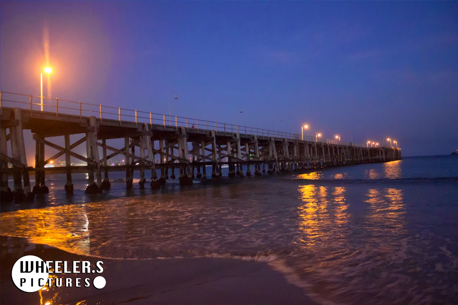 WHEELER.S PICTURES Jetty Beach, Coffs Harbour