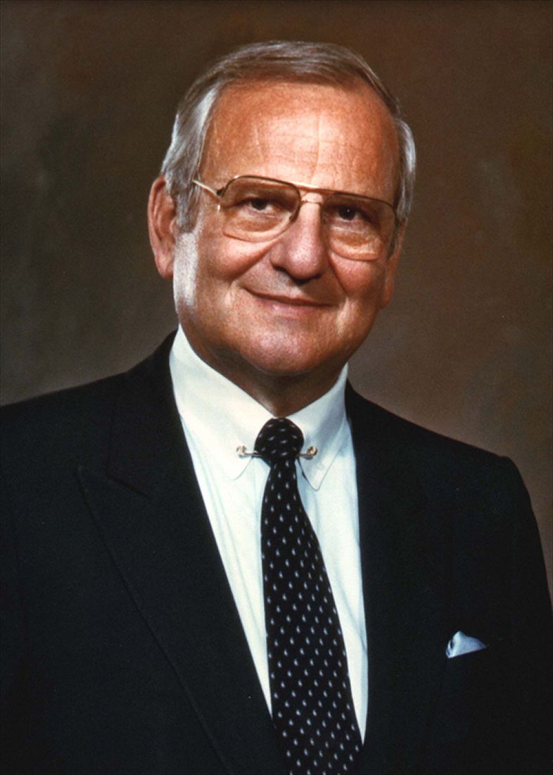 Lee iacocca of chrysler corporation
