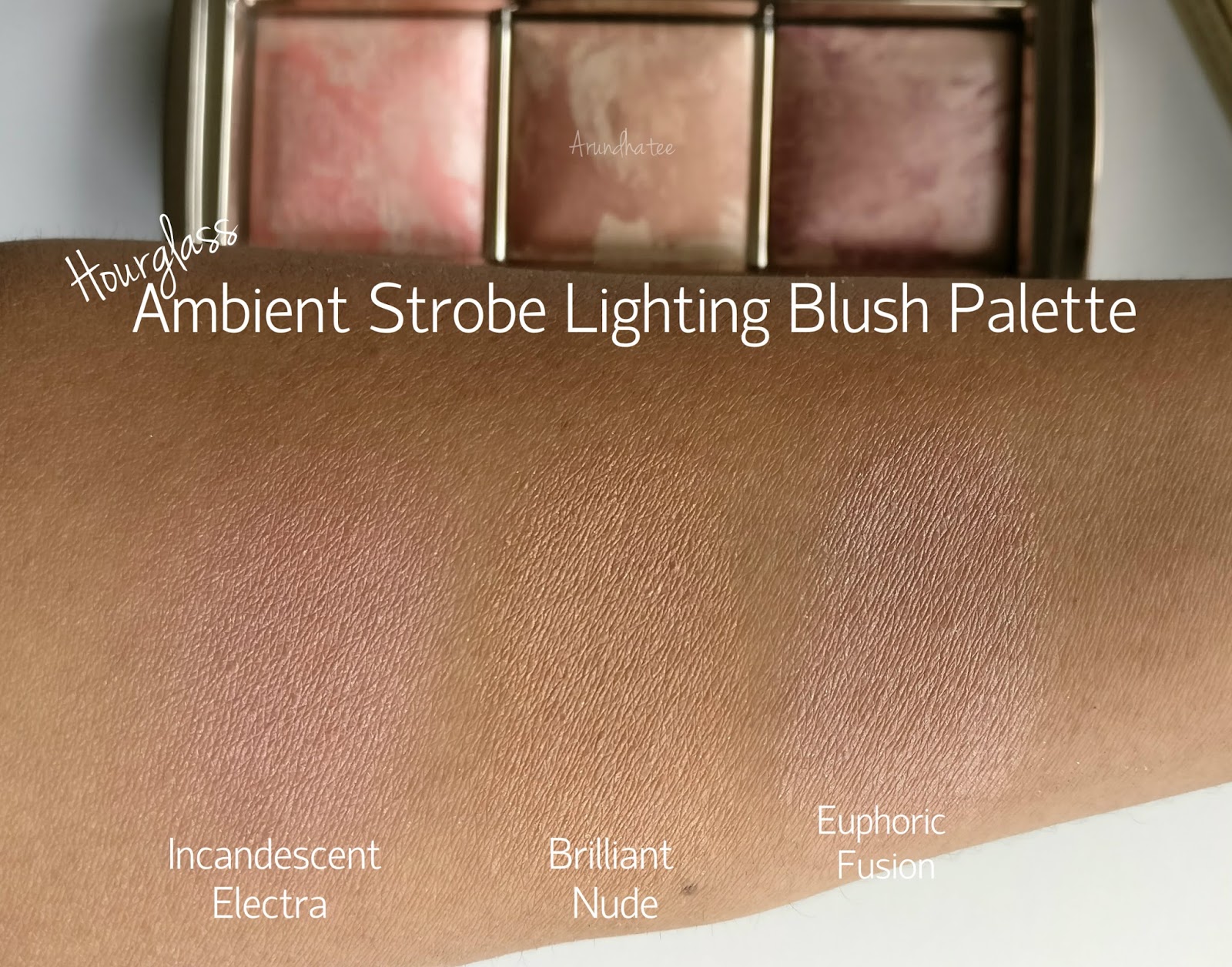 Discovering me Hourglass Ambient Strobe Lighting Blush Palette Review & Swatches
