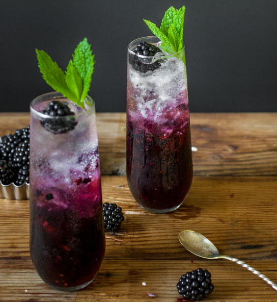 BLACKBERRY, MINT, & CUCUMBER GIN SPRITZER the recipes