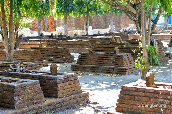 makam kyai telingsing sunggingan kudus