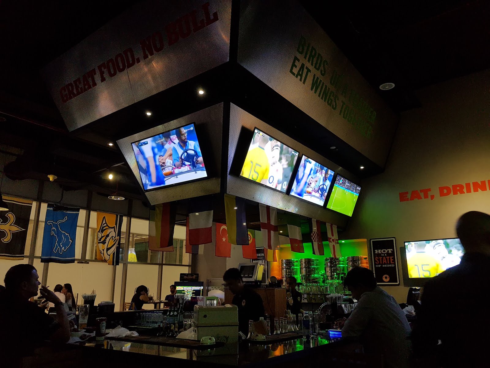 Original Wings & Rings