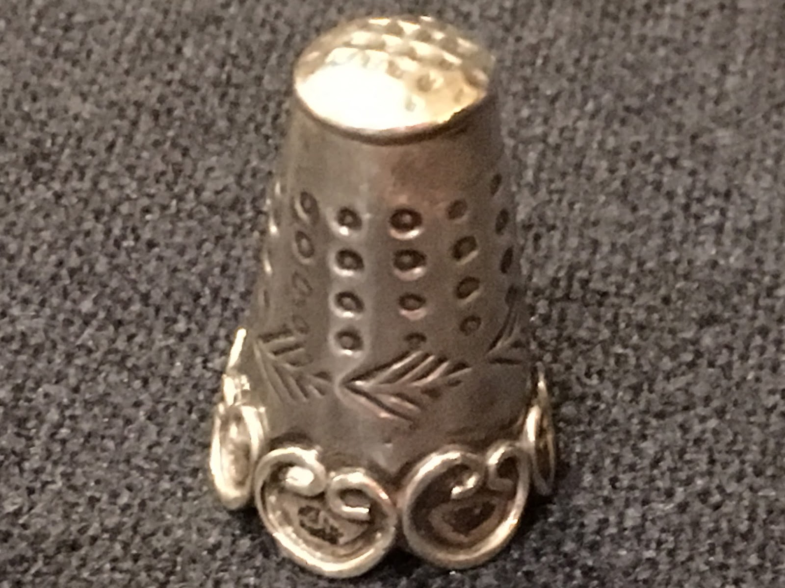 Thimbles by Evoplay: A Captivating Casino-Game Review for Multi Players