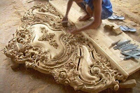 tallando madera carpintero arte