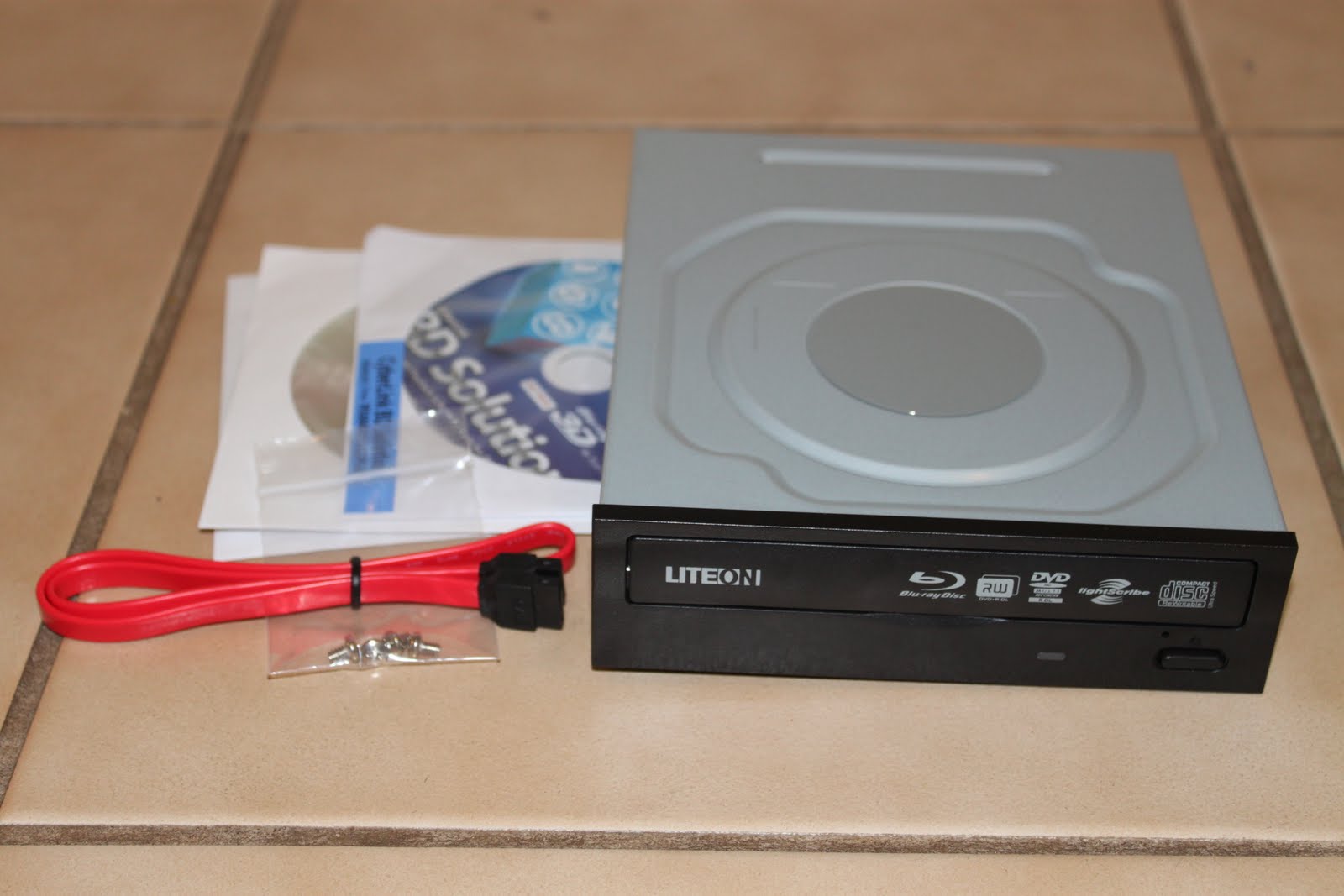Stereowise Plus LiteOn iHBS212 12X Internal BluRay Burner Review