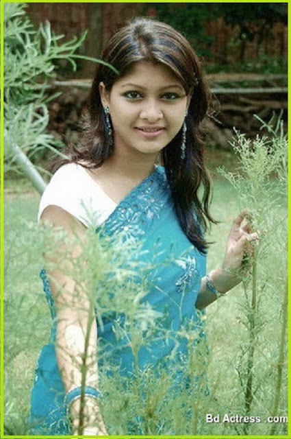 425px x 640px - Bangladeshi Model Sarika Exclusive HD Wallpaper 2016 | Porno ...