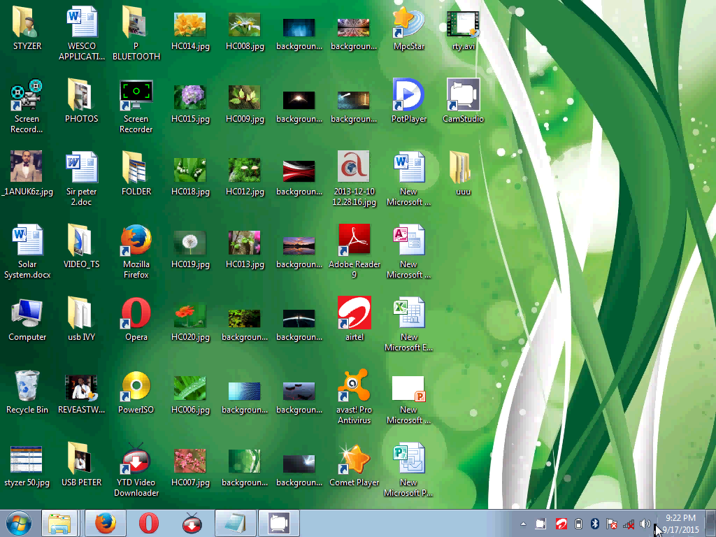 STYZER ICT WORLD ORGANIZING YOUR DESKTOP ICONS