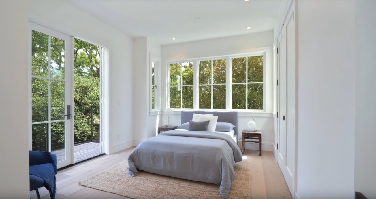 16 Photos vs. Exquisite Contemporary Retreat in San Francisco, California | Sotheby's International Realty - Luxury Home & Interior Design Video Tour 16 Photos vs. Exquisite Contemporary Retreat in San Francisco, California | Sotheby's International Realty - Luxury Home & Interior Design Video Tour