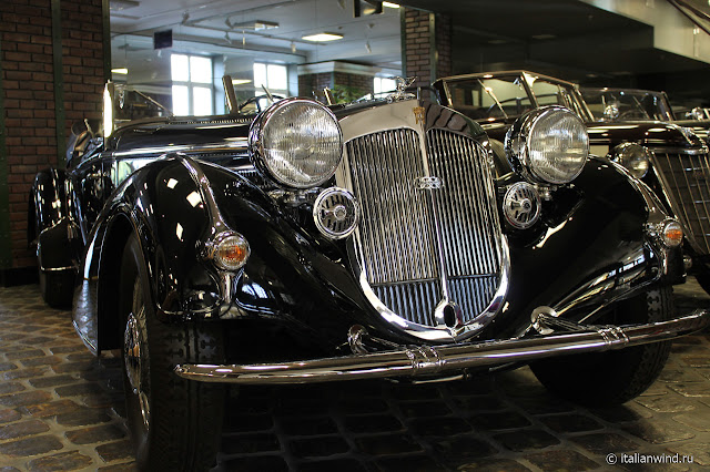 Horch 850/51
