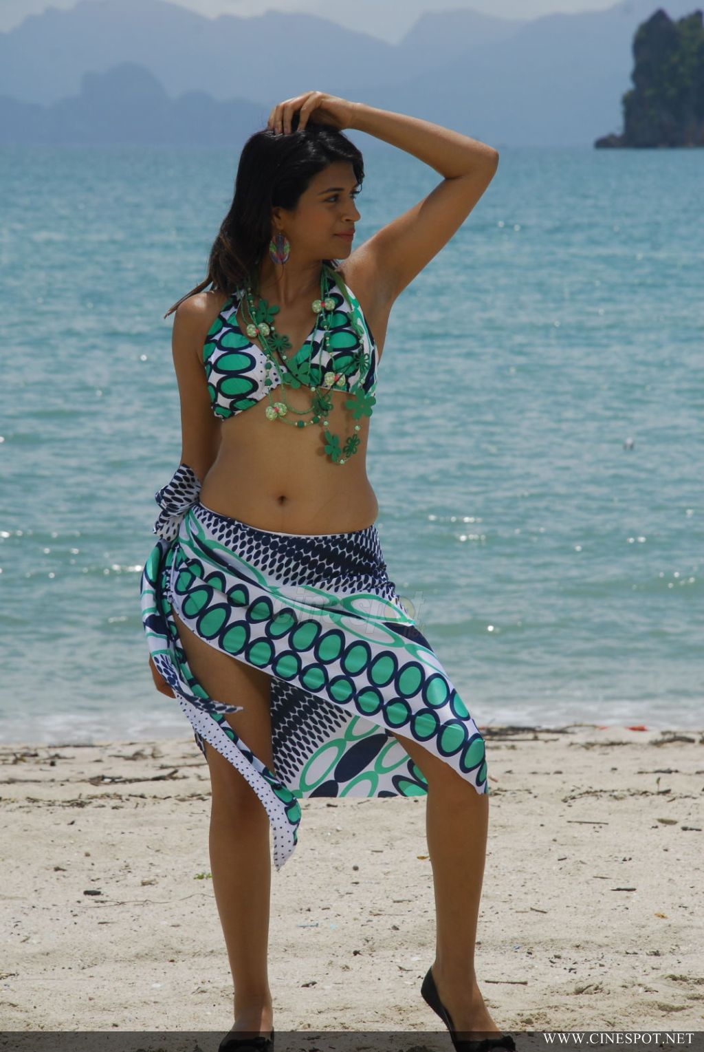 Shraddha Das Hot Bikini HQ Wallpaper1 - Shraddha Das Hot Bikini HQ Wallpapers 