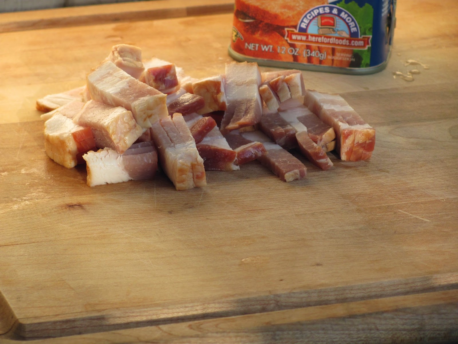 Rogue Dutch Oven Cookers Fast, Camp Corned Beef and Cabbage