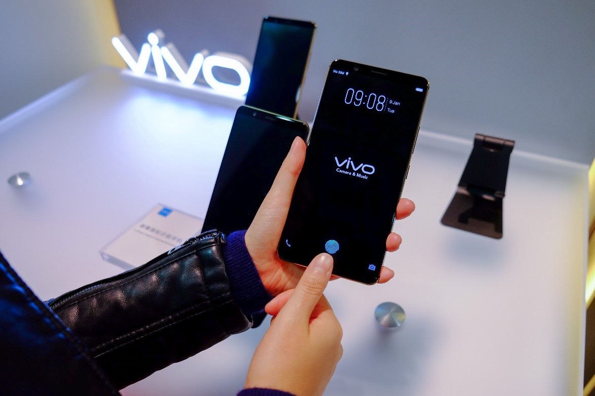vivo introduced the first smartphone with underdisplay fingerprint