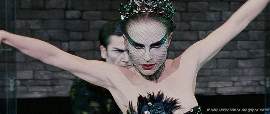 Black Swan movie screenshots.