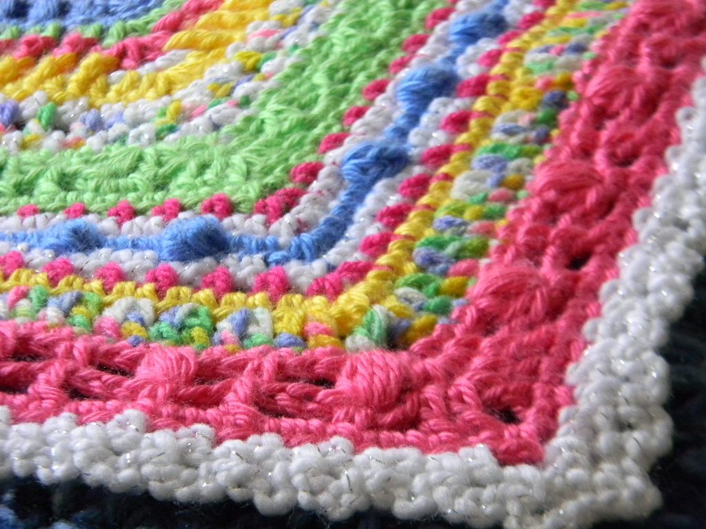 Bizzy Crochet: Catherine's Wheel Afghan