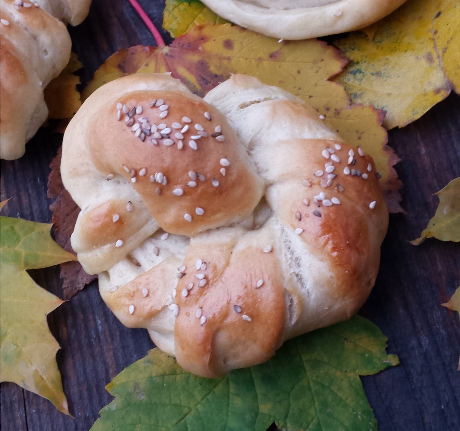 BUTTERMILCH-BRÖTCHEN (12 STÜCK) - saraokla