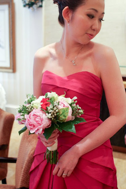 Peony bridal bouquet by Lily Sarah