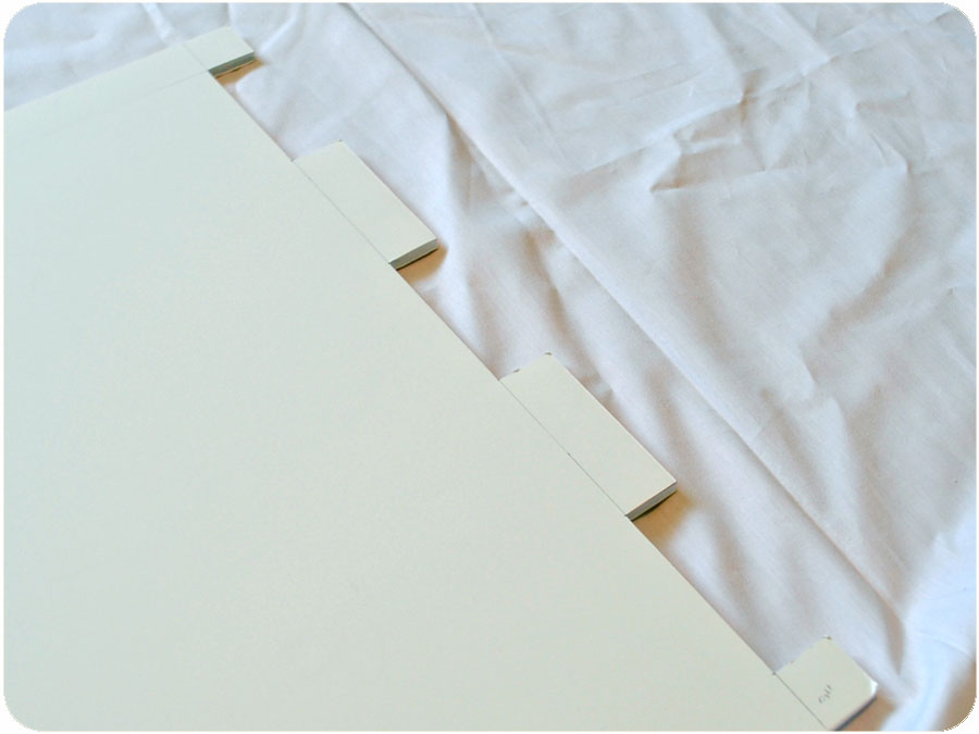 Kell Belle Studio: How to Make a Collapsable Light Box II