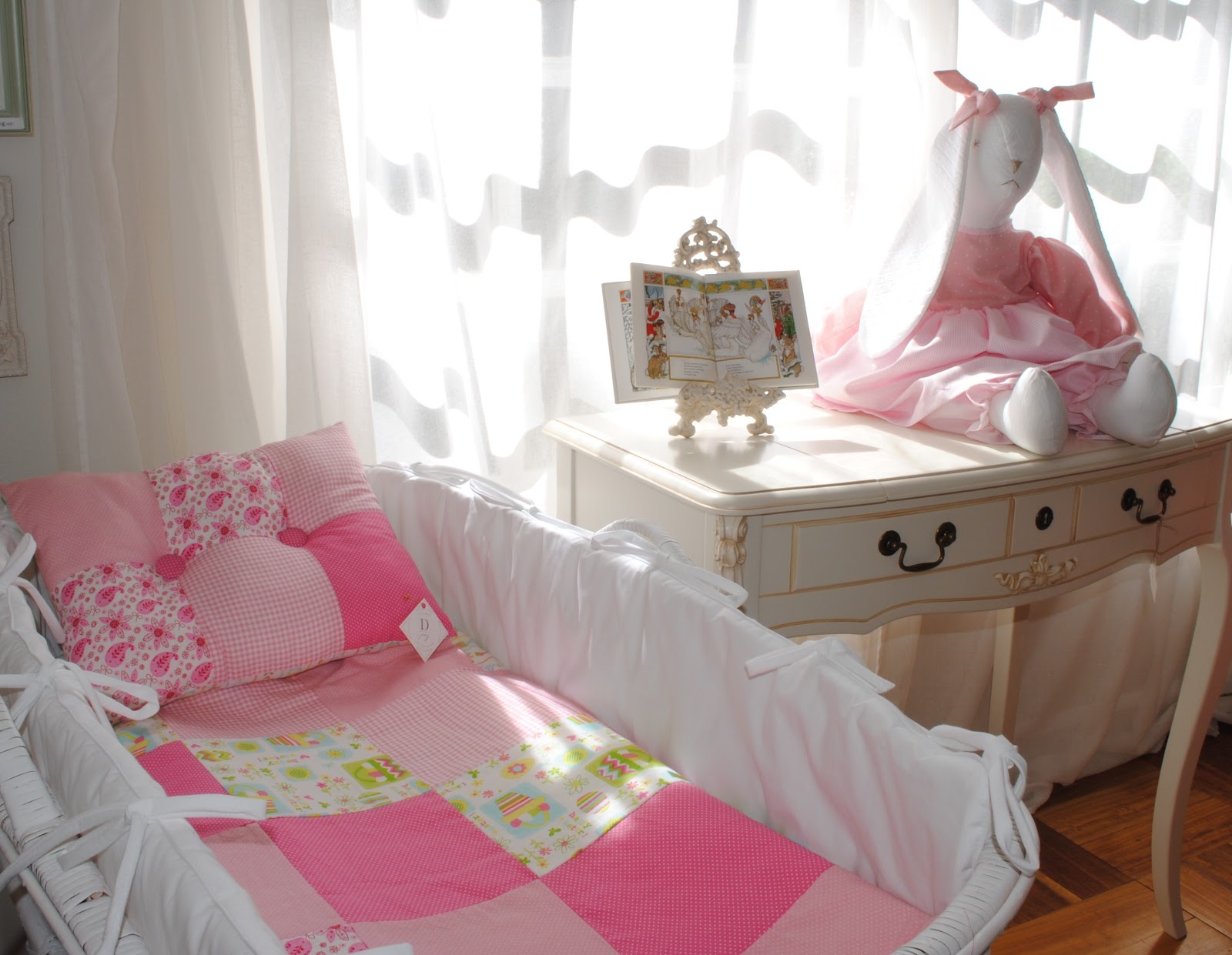 Paz Montealegre | Decoración: Juegos de cuna - juegos para moisés