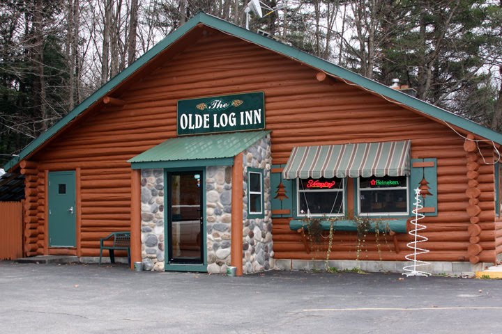 High Peaks Happy Hour: Olde Log Inn, Lake George - - The Adirondack