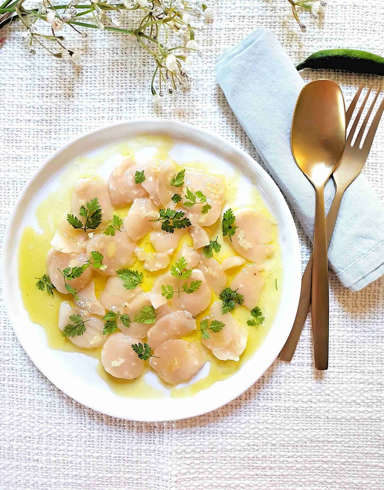 Ceviche De St Jacques Aux Agrumes Carpaccio de Saint-Jacques et citron caviar